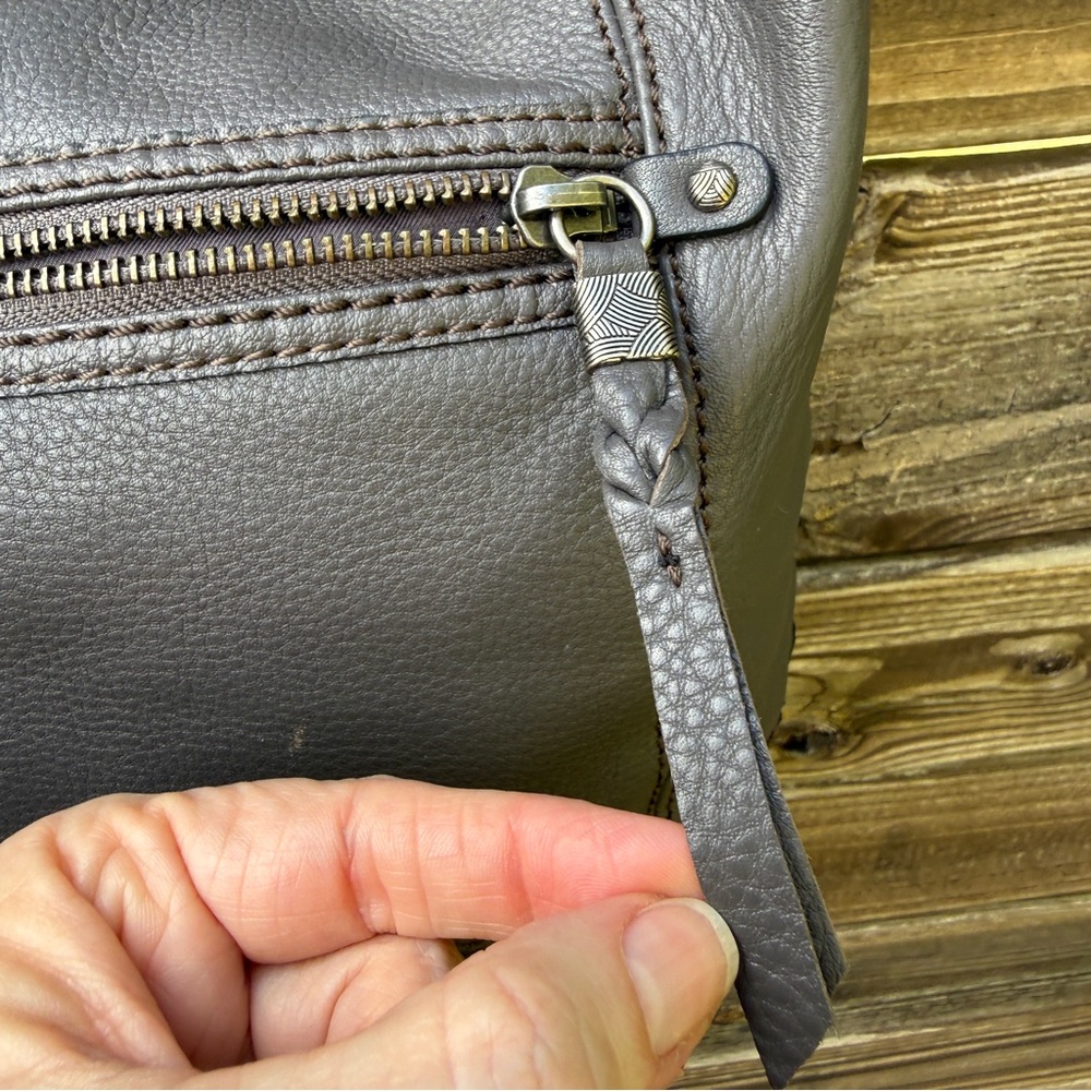 The Sak Sequoia Leather Hobo Bag Grey Pebbled Boho Minimalist Buttery Soft - Picture 5 of 11